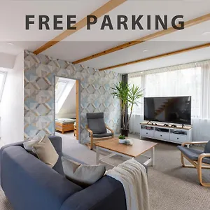  Apartman Vousata Dama - Ps3 - Parking Free Csehország